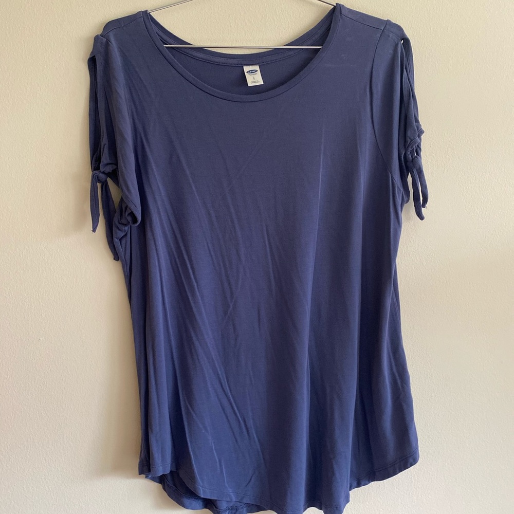 Old navy cold shoulder top